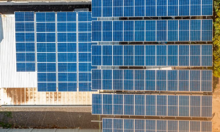 Energia solar fica mais acessível para consumidores, com linhas de financiamento
